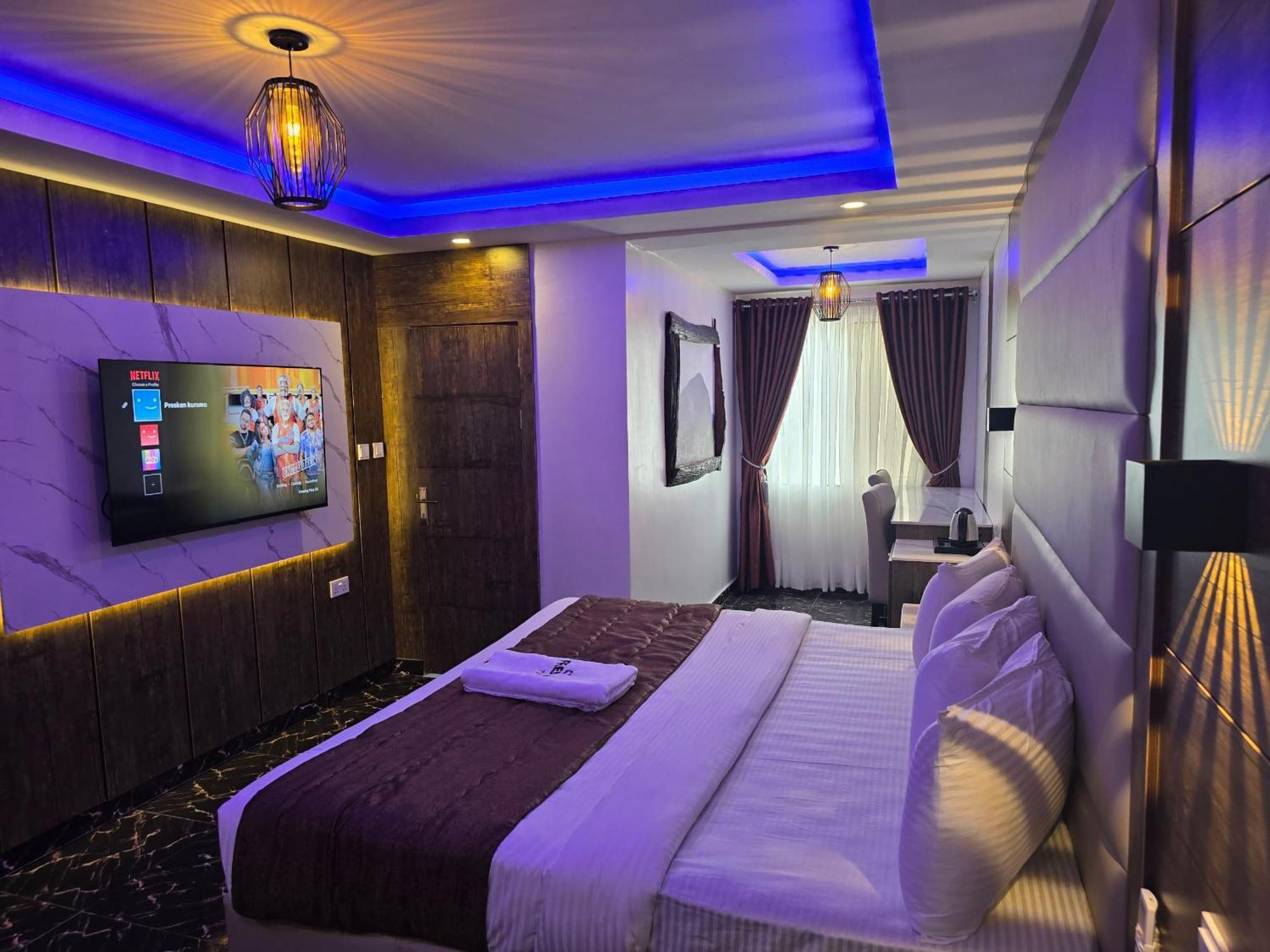 Hotel Presken Kuramo Waters 3*
